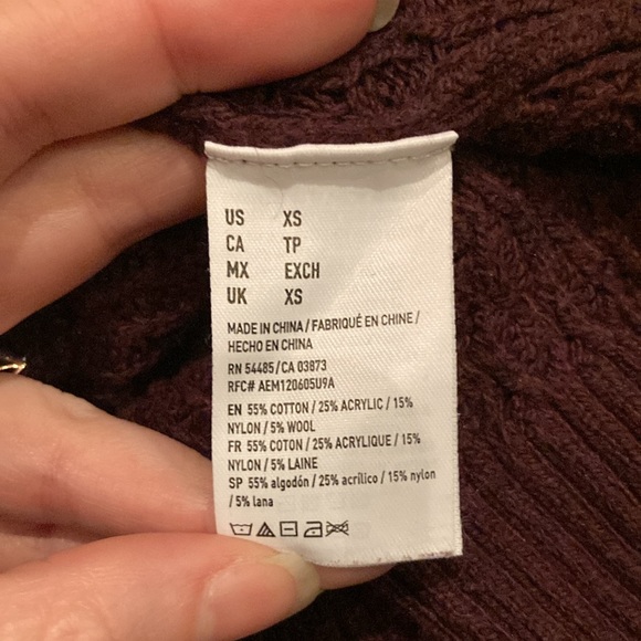 American Eagle Outfitters Sweater XS - Picture 5 of 5